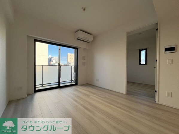 シーズンフラッツ菊川の物件内観写真